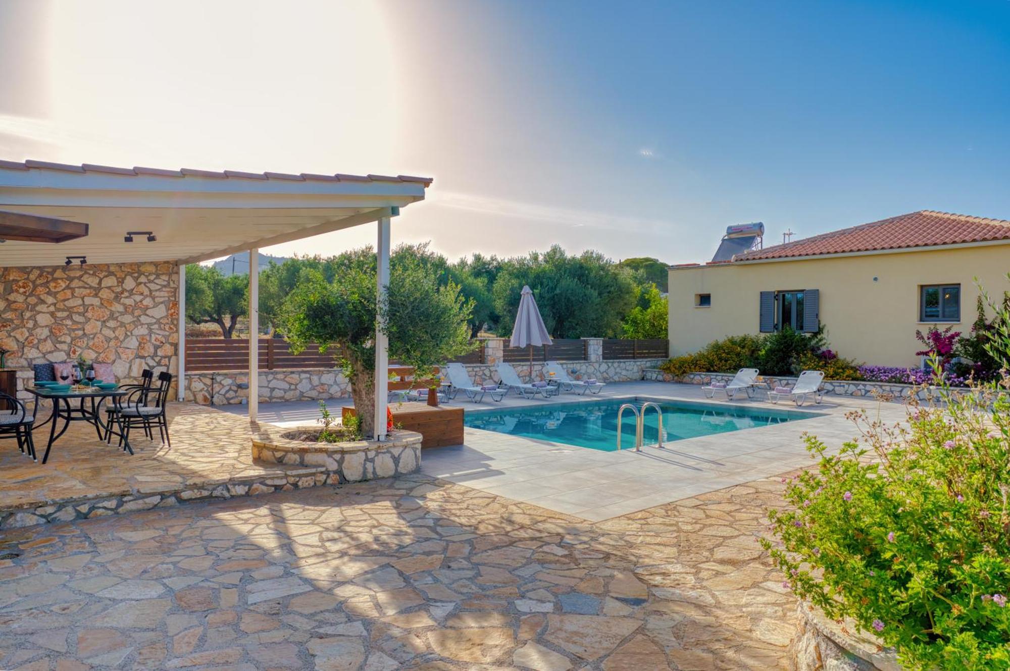 Astarte Villas - Astra Private Villas With Pool Vasilikí Dış mekan fotoğraf