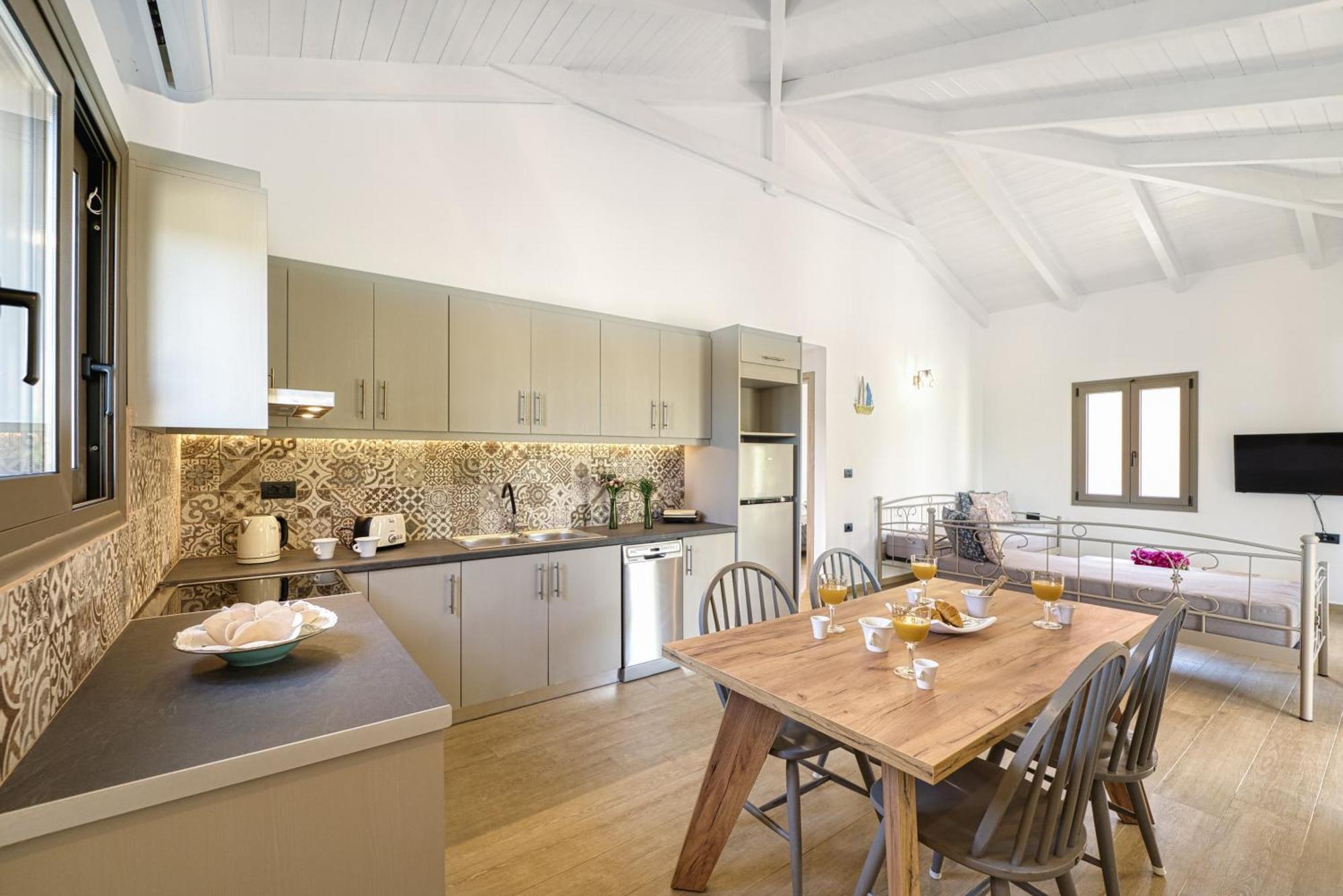 Astarte Villas - Astra Private Villas With Pool Vasilikí Dış mekan fotoğraf