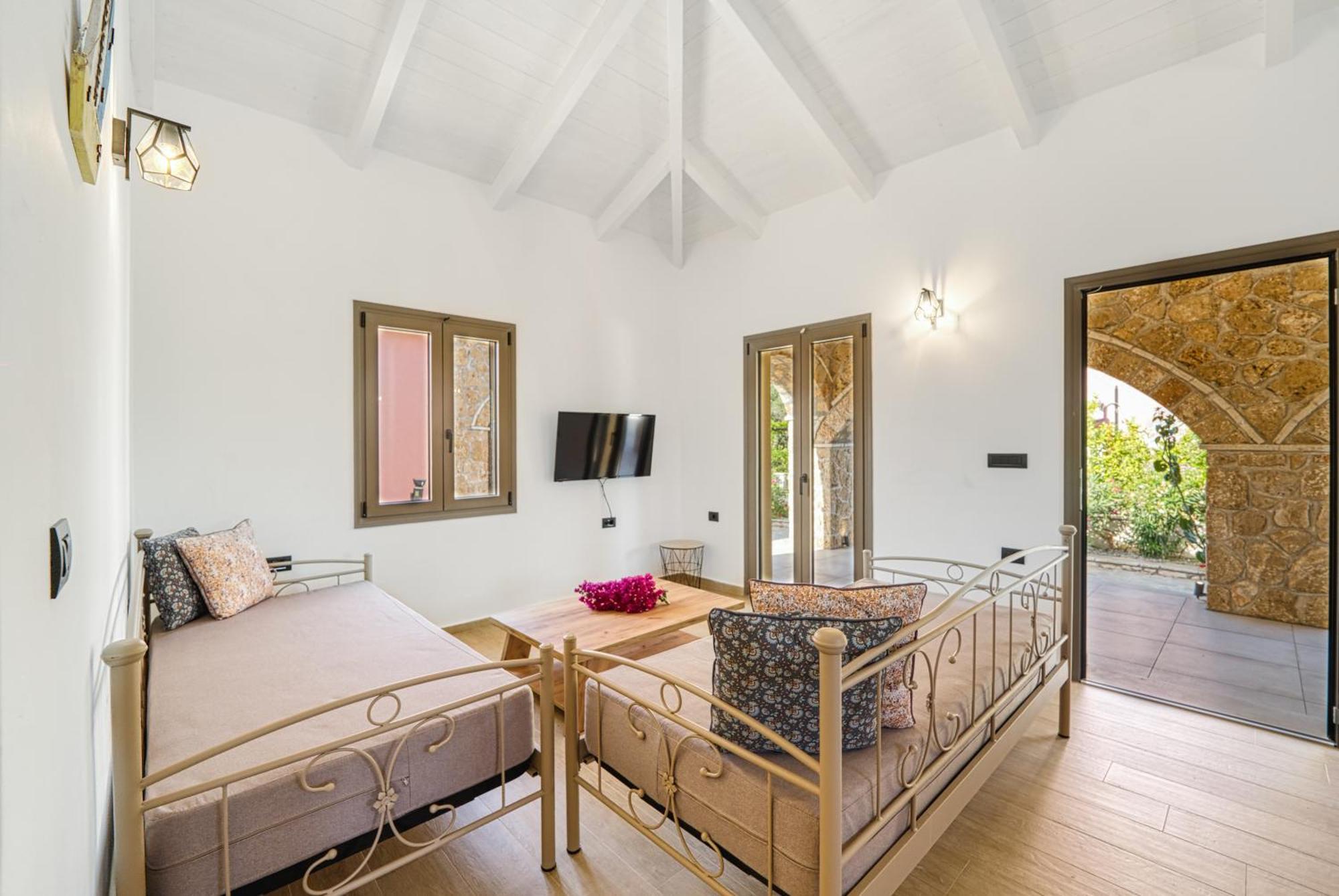 Astarte Villas - Astra Private Villas With Pool Vasilikí Dış mekan fotoğraf